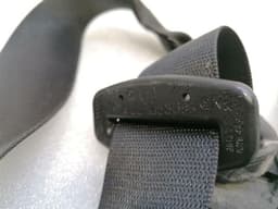 MERCEDES-BENZ Mercedes CLS W218 right front seat belt A2128608685 seat belt belt front RE — thumbnail 4