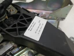 MERCEDES-BENZ Mercedes CLS W218 Park Brake Pedal (Electrical) A2124200384 Parking Brake Pedal — thumbnail 6