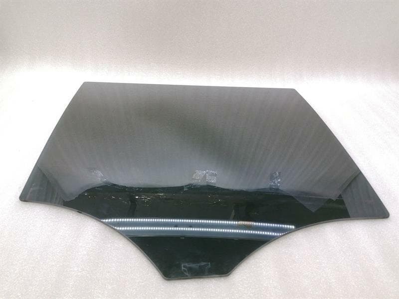 MERCEDES-BENZ Mercedes GLS 350D Right Rear Door Glass A1667352510 Door Window Rear Right