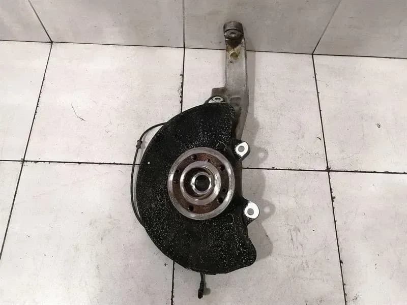 MERCEDES-BENZ Mercedes GLS 350D Left Front Hub A1663300920 Wheel Bearing Housing Front Left