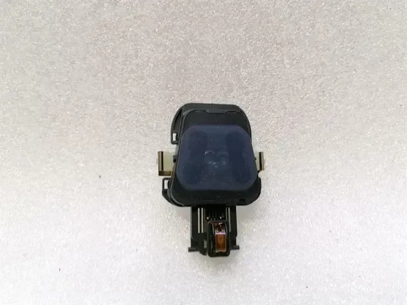 Mercedes GLS X166 Rain And Light Sensor A2469002603 Rain Light Sensor