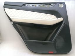 MERCEDES-BENZ Mercedes GLS 350D Door Card Rear DESIGN A1667308101 Door Trim Rear Left — thumbnail 1