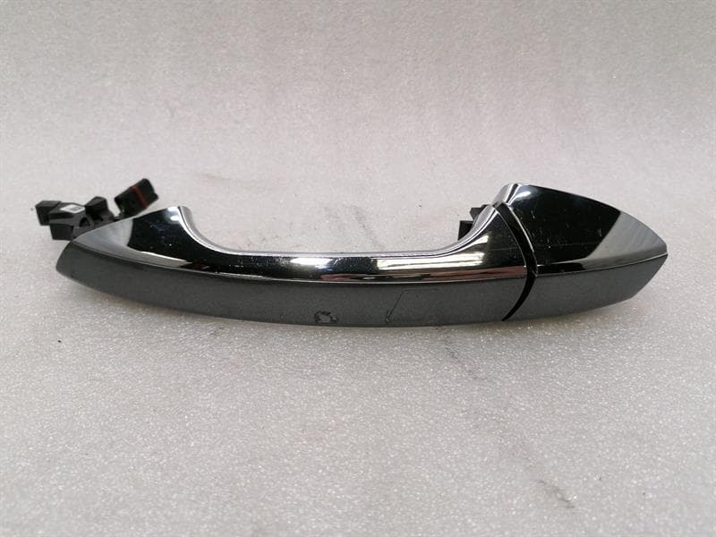 Mercedes GLS 350D left door handle A2047601370 door handle left keyless