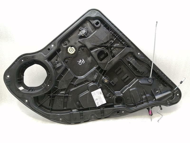 Mercedes GLS 350D Right Rear Door Winder A1667309001 Rear Right Window
