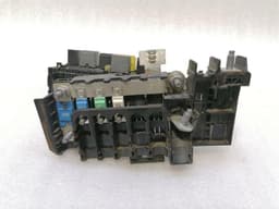 MERCEDES-BENZ Mercedes GLS 350D Fuse Box A2469060093 Fuse Box — thumbnail 10