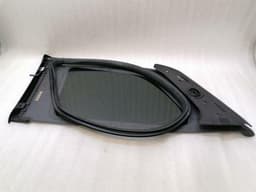 MERCEDES-BENZ Mercedes GLS 350D Right Rear Quarter Glass A1666700449 Door Glass 1/4 Rear Re — thumbnail 3