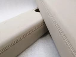 MERCEDES-BENZ Mercedes GLS 350D Armrest A1666901401 Rear Rear Armrest Designo Porcelain — thumbnail 8