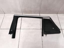 MERCEDES-BENZ Mercedes GLE W292 Left Rear Quarter Glass A2927300355 Door Window 1⁄4 Rear Left — thumbnail 1
