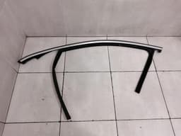 MERCEDES-BENZ Mercedes GLE W292 C292 FLH Moulding A2927250125 Strip Front Left — thumbnail 1