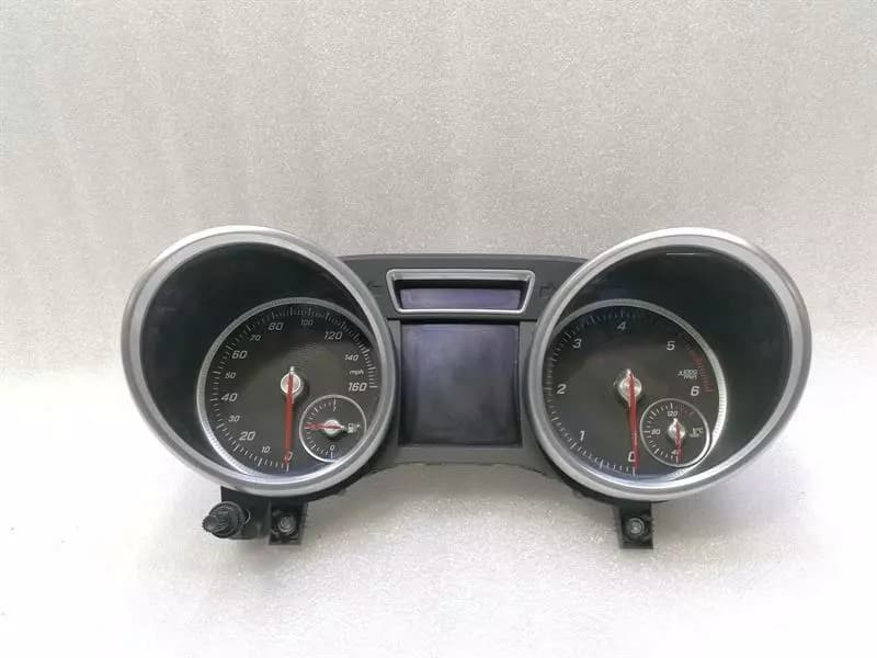 MERCEDES-BENZ Mercedes GLS 350D Instrument Cluster A1669000819 Speedometer MPH