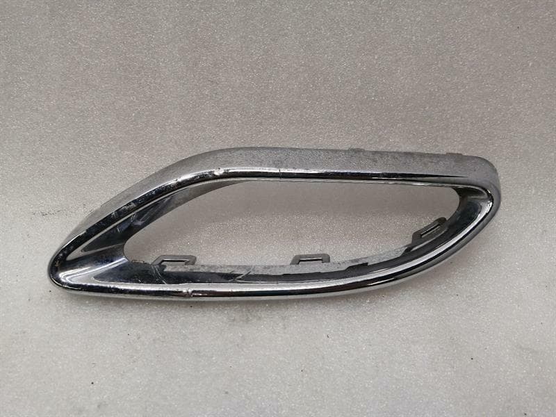 MERCEDES-BENZ Mercedes GLE C292 left tailpipe trim A0008850174 left tailpipe trim strip