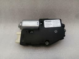 MERCEDES-BENZ Mercedes GLS X166 Sun Roof Engine A1668200208 Sunroof Engine — thumbnail 1