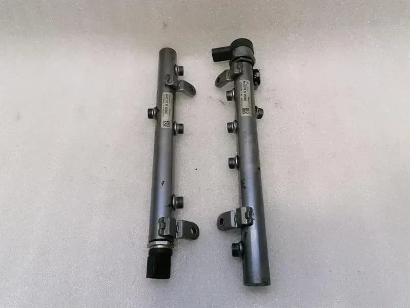 Mercedes GLS X166 Fuel Rail Set A6420703095 Injection Strip Pipe Distributor Set
