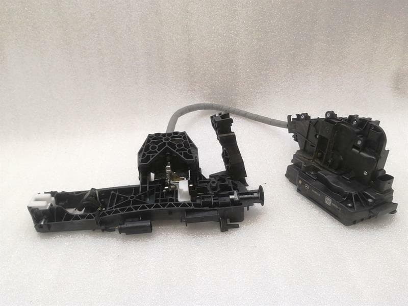MERCEDES-BENZ Mercedes GLS X166 front left door lock A0997201335 door lock front left