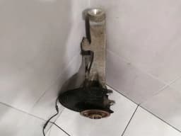 MERCEDES-BENZ Mercedes GLS 350D Left Front Hub A1663300920 Wheel Bearing Housing Front Left — thumbnail 4