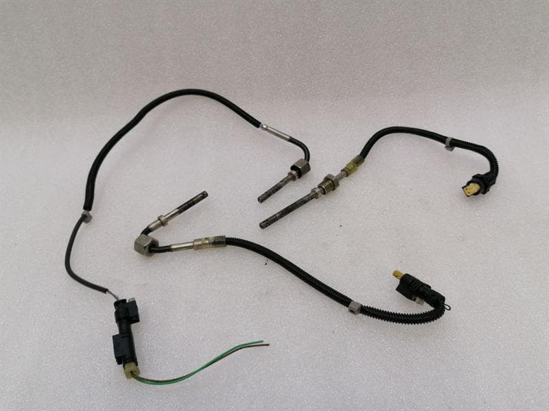 Mercedes X166 Exhaust Gas Temperature Sensor A0009058604 Flue Gas Temperature Sensor