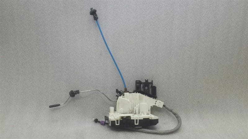 MERCEDES-BENZ Mercedes W166 right door lock A1667200635 door lock front right front