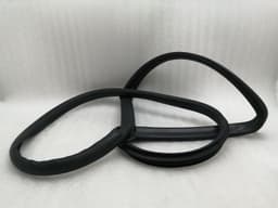 MASERATI MASERATI QUATTROPORTE VI M156 Rear Left Door Seal 670030425 Türdichtungen Li — thumbnail 5