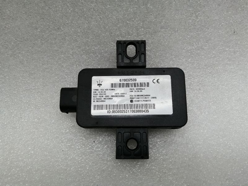 MASERATI MASERATI QUATTROPORTE VI M156 Electronic module 670032509 Steuergerät TPMS