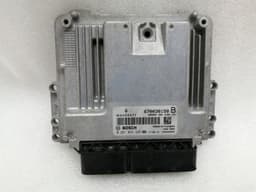 MASERATI Maserati Quattroporte VI M156 engine ECU 670038150B engine control unit diesel — thumbnail 4