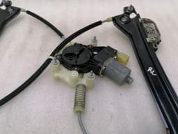 MASERATI MASERATI QUATTROPORTE VI M156 Left Door Winder 670103665 Rear Power Window L — thumbnail 7