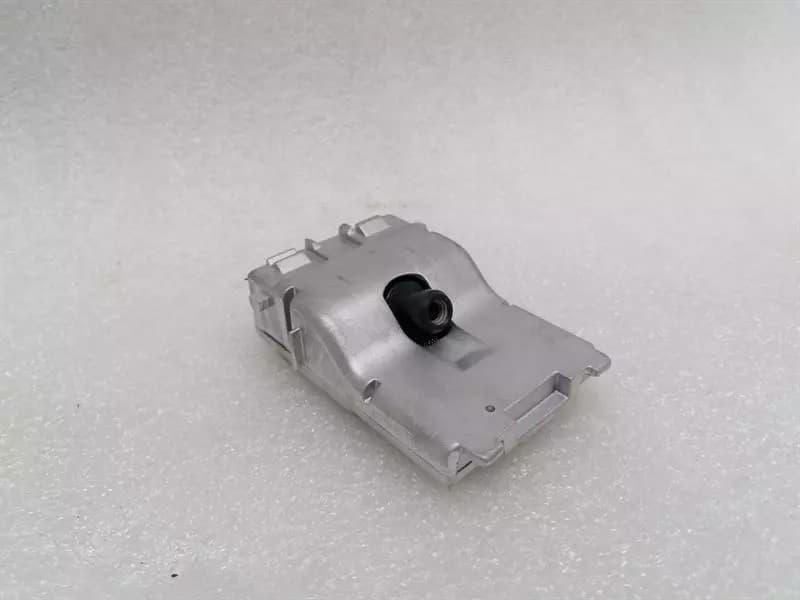 MASERATI MASERATI QUATTROPORTE VI M156 Front Camera 670100974 Fernlichtassis