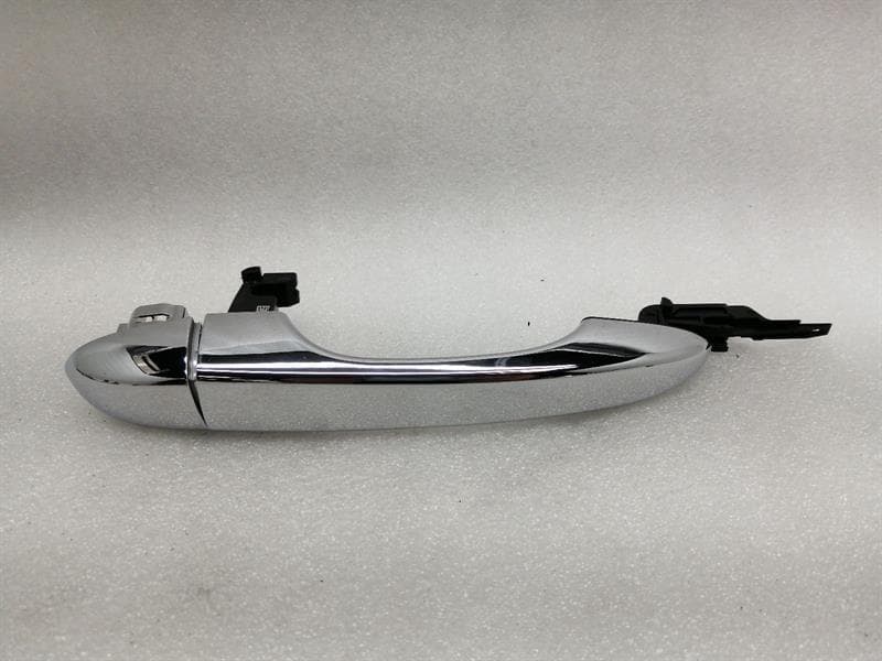 MASERATI MASERATI QUATTROPORTE VI M156 Rear Left Door handle KEYLESS 670075322 Türgriff