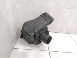 MASERATI MASERATI QUATTROPORTE VI M156 Airbox 670004602 Luftfilterkast — thumbnail 1