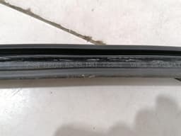 MASERATI MASERATI QUATTROPORTE VI M156 Boot Seal 670033870 dichtungen Heckklappe — thumbnail 6