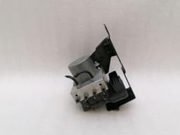 MASERATI Maserati Quattroporte VI M156 A.B.S Pump 670102044 ABS Pump Hydraulic Block — thumbnail 1