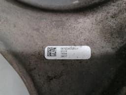MASERATI MASERATI QUATTROPORTE VI M156 Left Front Hub 670039063 Radlagergehäus — thumbnail 6