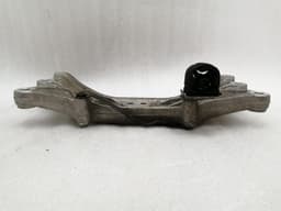 MASERATI MASERATI QUATTROPORTE VI M156 Gearbox mount 670001738 Transmission Holder — thumbnail 4