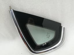 MASERATI MASERATI QUATTROPORTE VI M156 Right Rear Glass 673008989 Türscheibe ¼ Hinten Re — thumbnail 6
