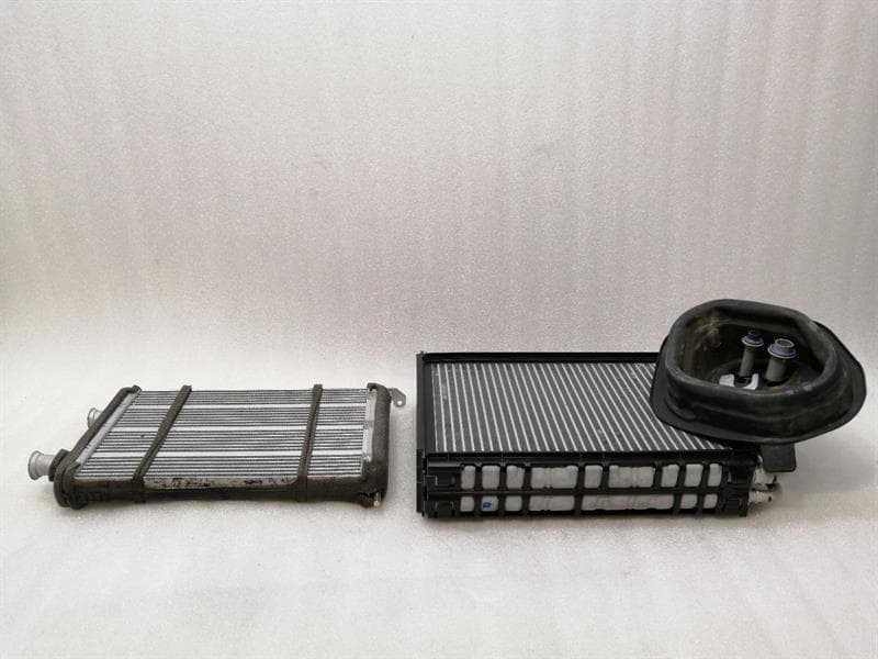 MERCEDES-BENZ MERCEDES S-CLASS W222 HEATER MATRIX A2228301103 RIGHT HAND DRIVE RHD