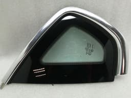 MASERATI MASERATI QUATTROPORTE VI M156 Left Rear Glass 673008991 Door Window 1⁄4 Rear Li — thumbnail 1