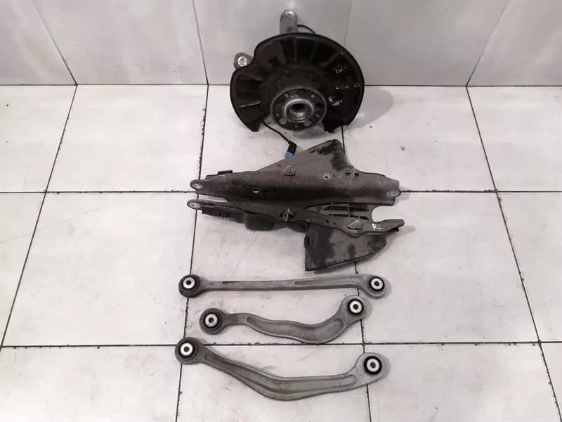 Mercedes S W222 Left Rear Hub Set A2223500941 Wheel Bearing Housing Rear Left Set