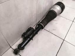 MERCEDES-BENZ Mercedes W222 left shock absorber rear A2223201700 shock absorber rear Airmatic — thumbnail 4
