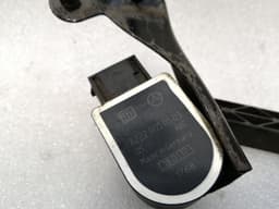 MERCEDES-BENZ Mercedes S-Class W222 RRH Xenon Level Sensor A2229050503 Level Control — thumbnail 3