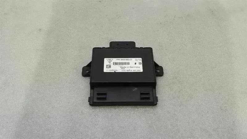 Porsche 911 991 Electronic Voltage Converter 7PP959663D Voltage Stabilizer
