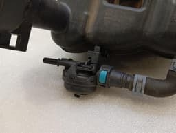 PORSCHE Porsche 911 992 Expansion Tank 992121407A Balancing Tank Cooling Water — thumbnail 6