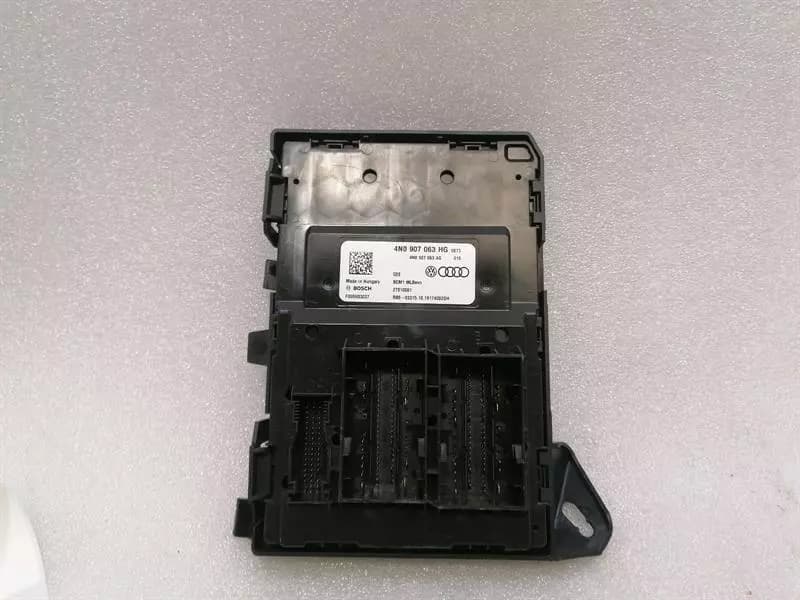 PORSCHE Porsche 911 992 BCM ONBOARD Electronic Modules 4N0907063HG Control Unit COMFORT
