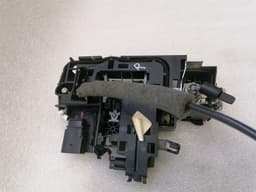PORSCHE Porsche 911 992 right door handle bracket 992800375E door lock mechanism re — thumbnail 3
