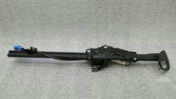 MERCEDES-BENZ Mercedes E Class W238 right belt feeder A2058600282 belt holder front right — thumbnail 2