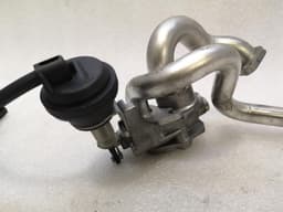 MERCEDES-BENZ 2018 Mercedes E Class W238 EGR Valve A6421401263 AGR Flue Valve — thumbnail 6