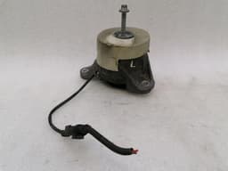 MERCEDES-BENZ Mercedes E Class W238 Left Engine Mount A2382401200 Engine Mount Left — thumbnail 1