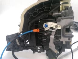 MERCEDES-BENZ Mercedes E Class W238 Right Door Lock A2047203635 Right Door Lock — thumbnail 2