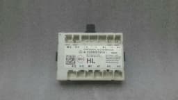 MERCEDES-BENZ Mercedes S-Class W222 RLH door module A2229001914 door control unit rear left — thumbnail 1