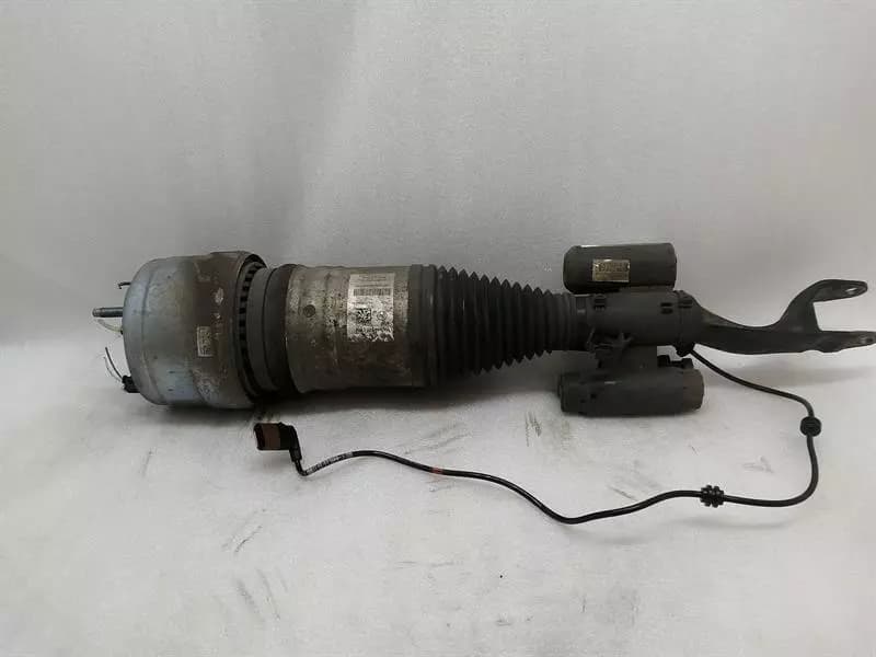 MERCEDES-BENZ Mercedes E Class W238 shock absorber FRH A2133202201 shock absorber front right