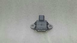MERCEDES-BENZ Mercedes S-Class W222 YAW RATE Sensor A0009059101 Rotation Rate Sensor. — thumbnail 1