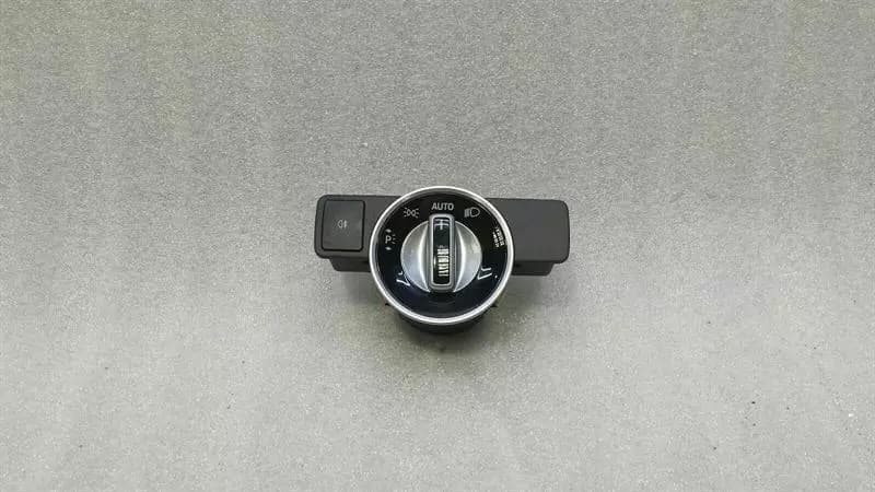 Mercedes GLS X166 W166 Headlight Switch A2129050551 Light Switch